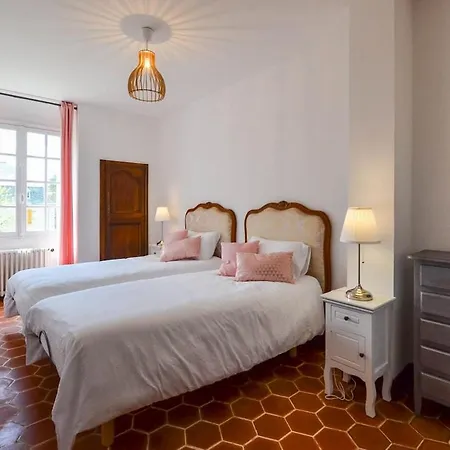 Manoir La Colombiere, Exceptional Cottage, 25 Peoples * Bretenoux